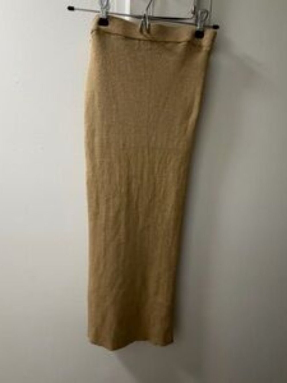 Gold Ribbed Knit Midi Skirt – Size S - Picture 5 of 5